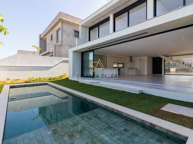 #3820 - Casa para Venda em Santana de Parnaíba - SP - 1