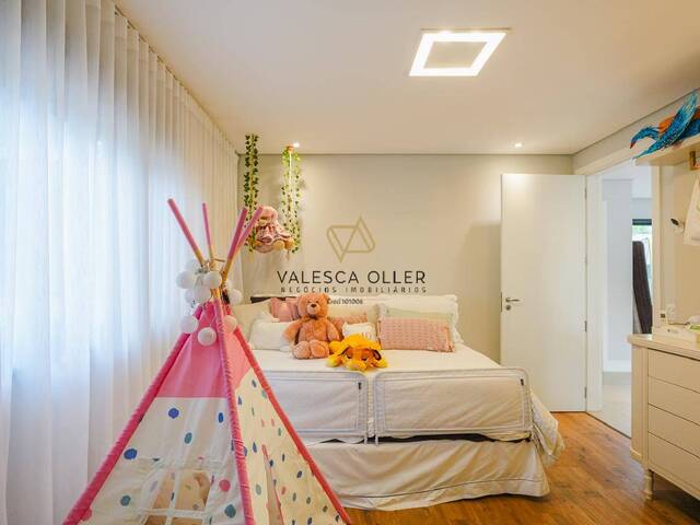 Casa para Venda em Santana de Parnaíba - 2