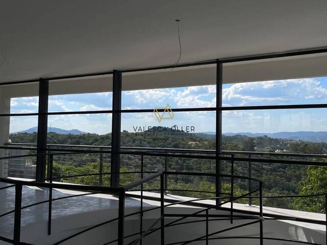 Casa para Venda em Santana de Parnaíba - 5