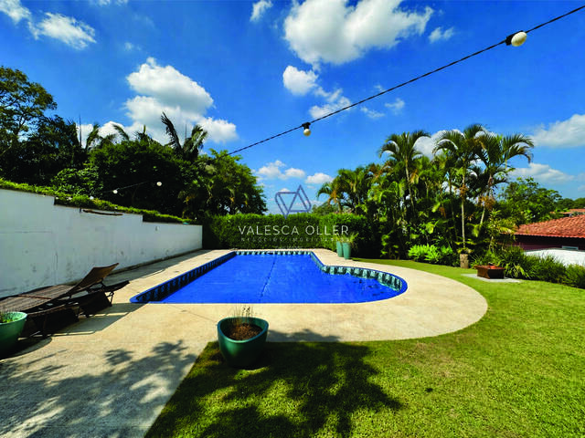 Venda em Granja Viana II - Cotia