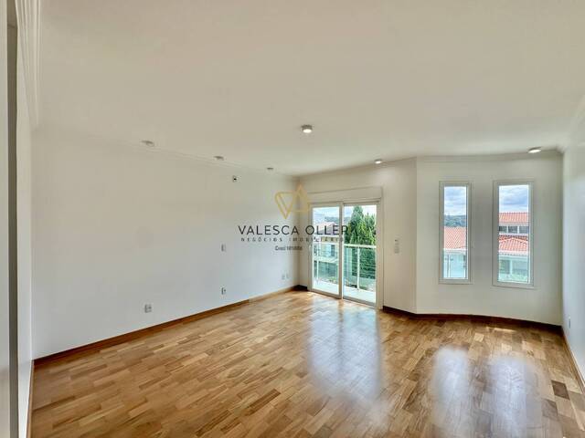 Casa para Venda em Cotia - 3