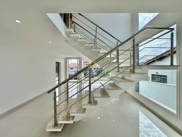 Casa para Venda em Cotia - 5