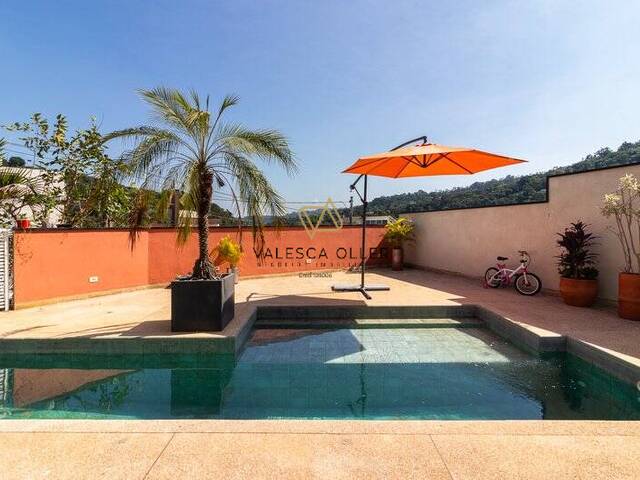 Casa para Venda em Santana de Parnaíba - 5