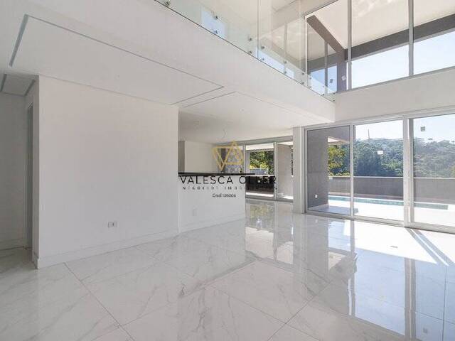 Casa para Venda em Santana de Parnaíba - 5