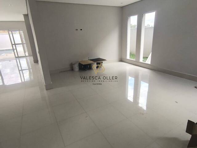Casa para Locação em Jandira - 4