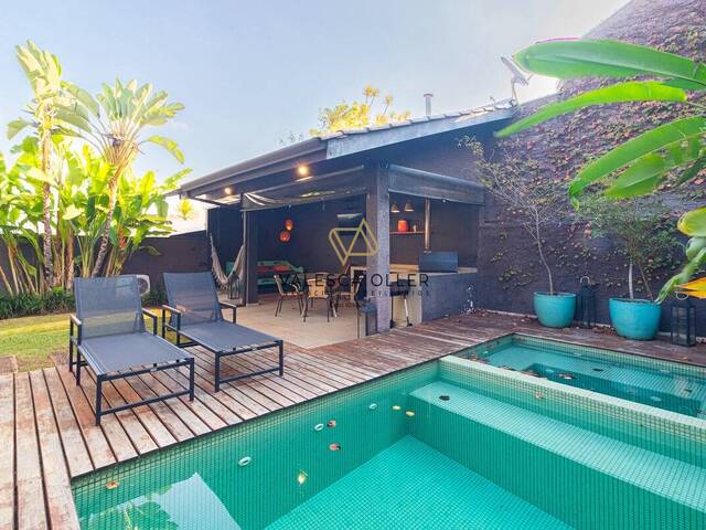 #3908 - Casa para Venda em Santana de Parnaíba - SP - 1