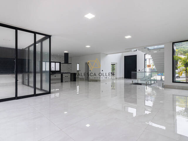 #3918 - Casa para Venda em Santana de Parnaíba - SP - 3