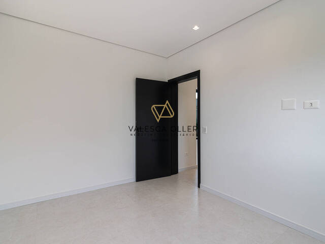 #3928 - Casa para Venda em Santana de Parnaíba - SP - 3