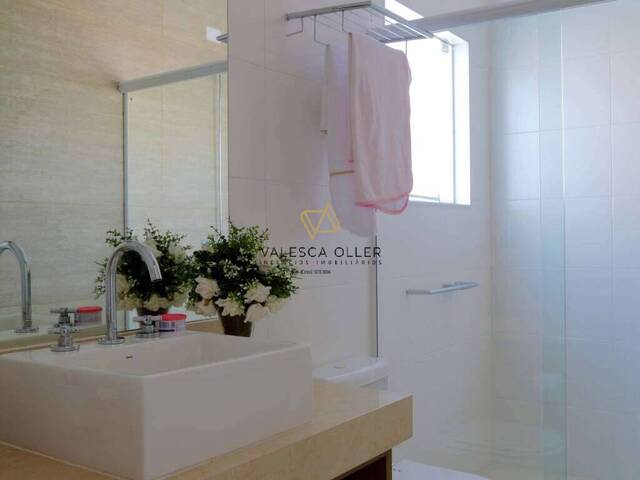 Casa para Venda em Carapicuíba - 3