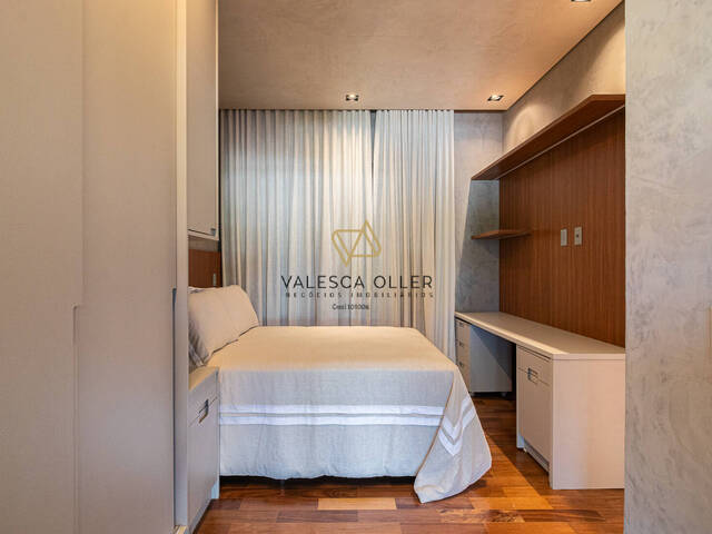 Casa para Venda em Santana de Parnaíba - 4