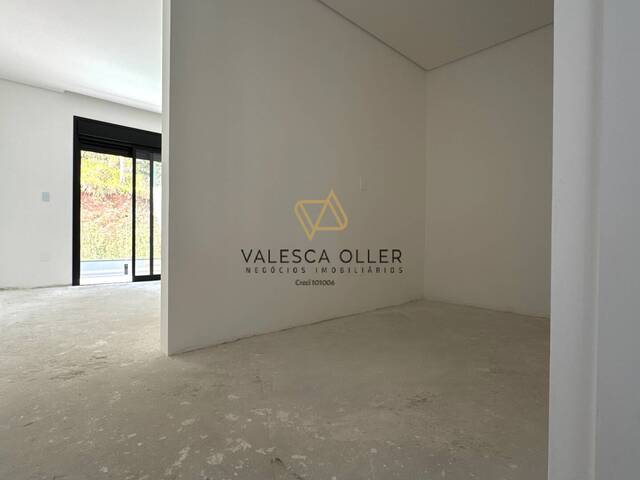 #3969 - Casa para Venda em Jandira - SP - 2