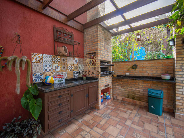 Casa para Venda em Embu das Artes - 2