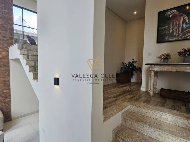 #3982 - Casa para Venda em Embu das Artes - SP - 2