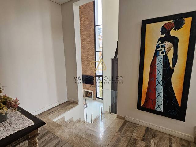 Casa para Venda em Embu das Artes - 4