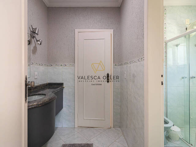 Casa para Venda em Santana de Parnaíba - 2