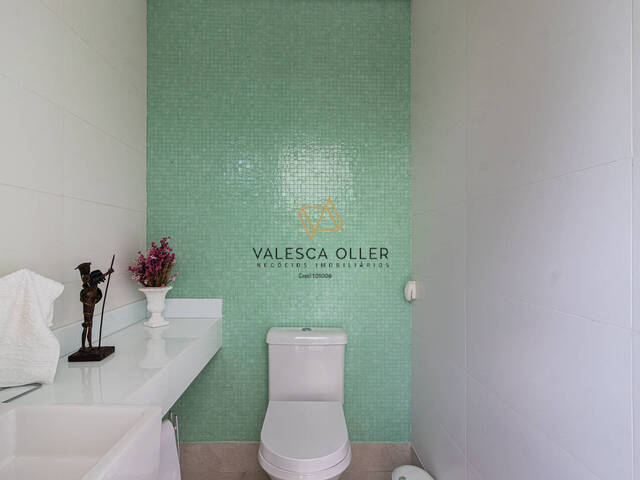 Casa para Venda em Santana de Parnaíba - 5