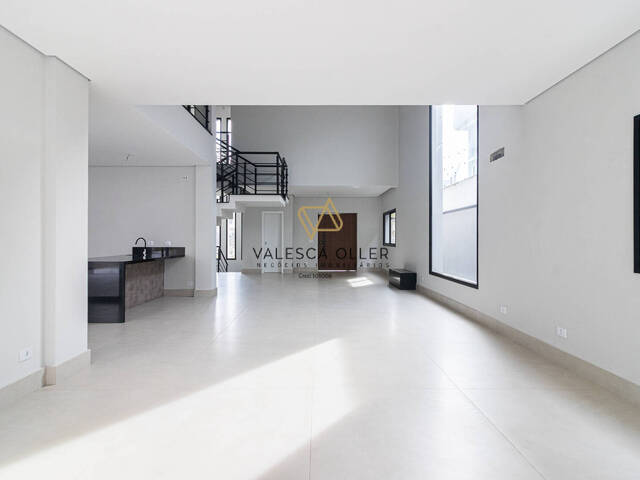 Casa para Venda em Santana de Parnaíba - 4