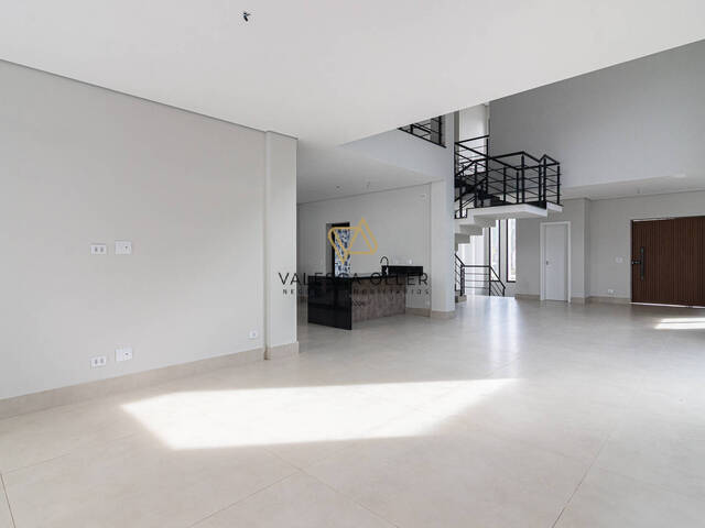 Casa para Venda em Santana de Parnaíba - 5