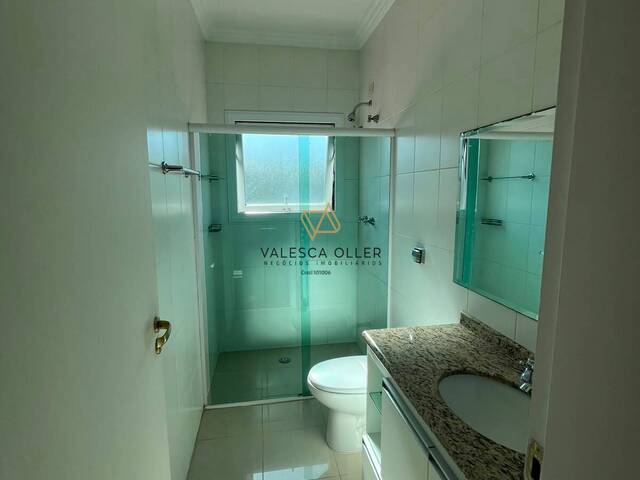 Casa para Venda em Cotia - 2