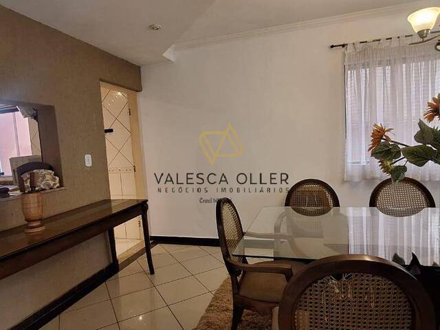 Casa para Venda em Cotia - 2