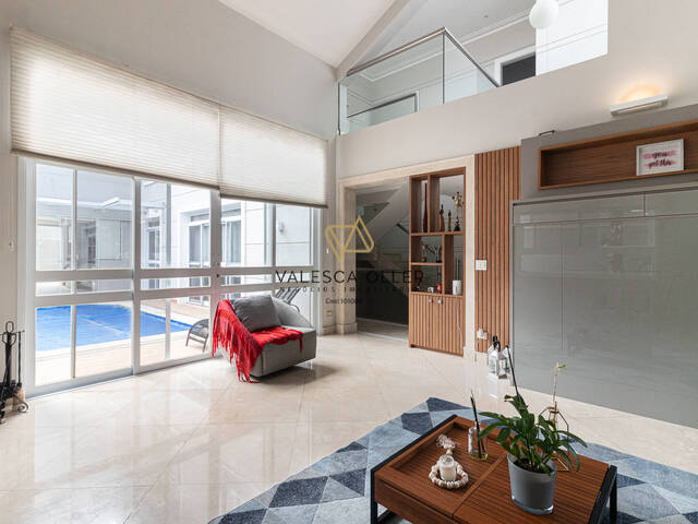 Casa para Venda em Santana de Parnaíba - 5