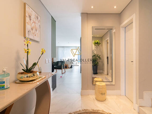Casa para Venda em Santana de Parnaíba - 2