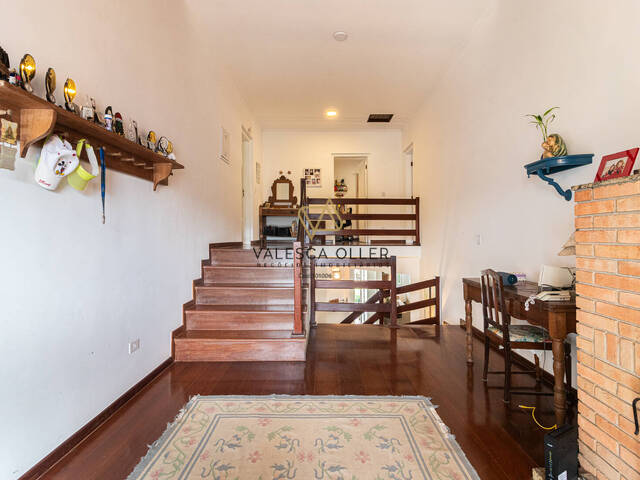 Casa para Venda em Santana de Parnaíba - 5