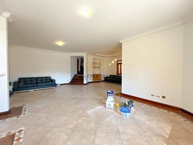 Casa para Venda em Santana de Parnaíba - 5