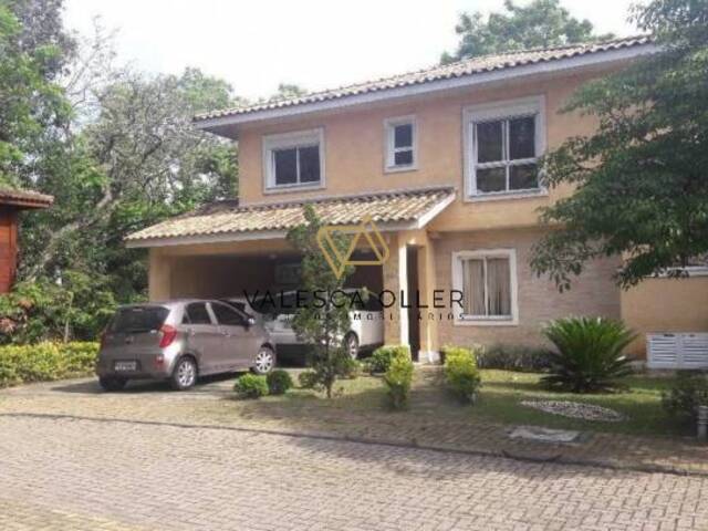 Casa para Locação em Cotia - 2