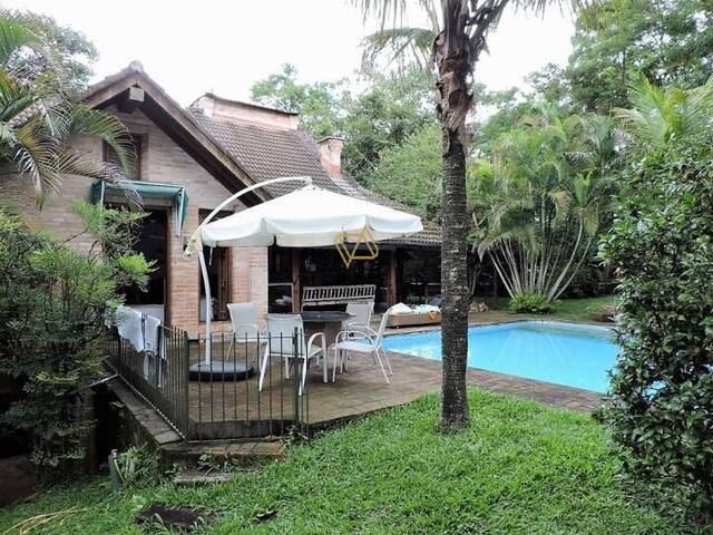 Casa para Venda em Carapicuíba - 2
