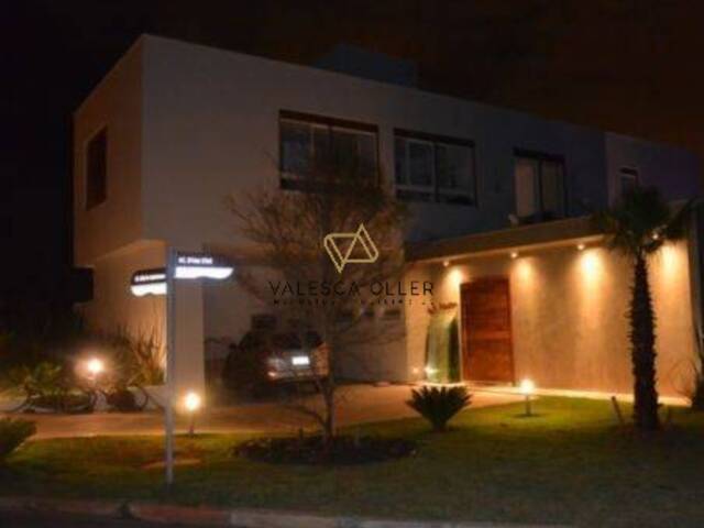 Casa para Venda em Cotia - 3
